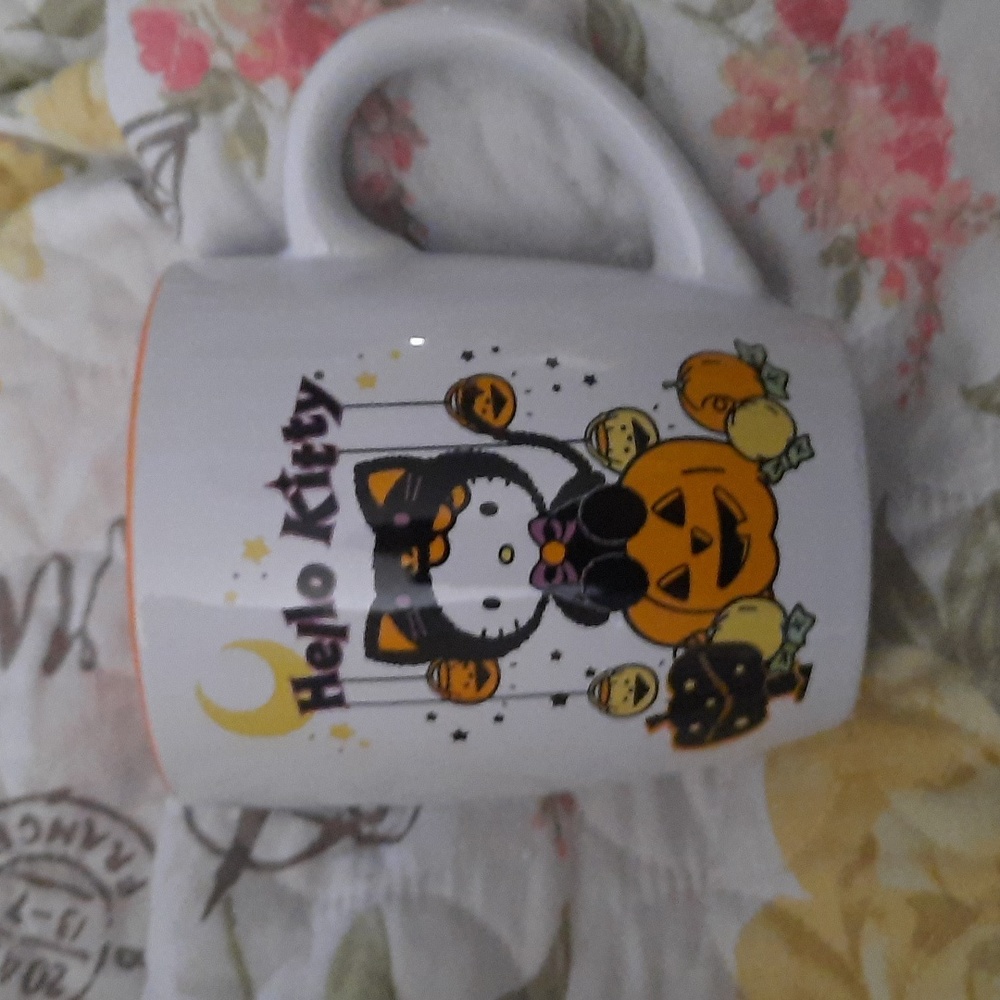 Hello Kitty Halloween Mug Jack o lantern Pumpkin Black Cat 25oz Cup Glass
